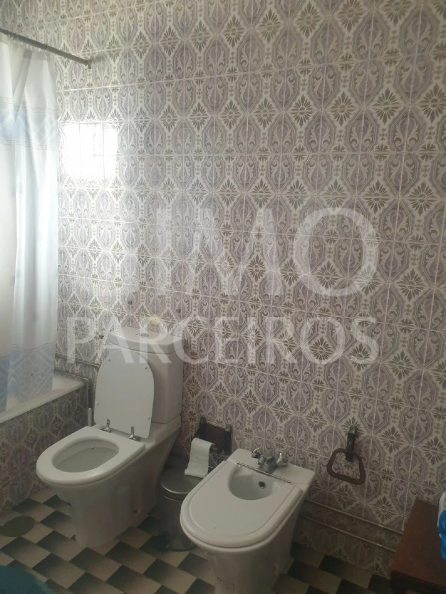 Moradia T6 para Venda em Fermentelos Foto 23