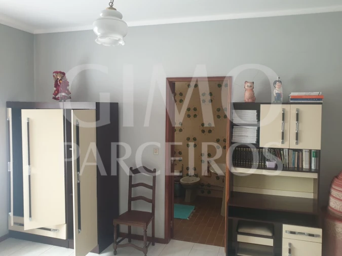 Moradia T6 para Venda em Fermentelos Foto 25