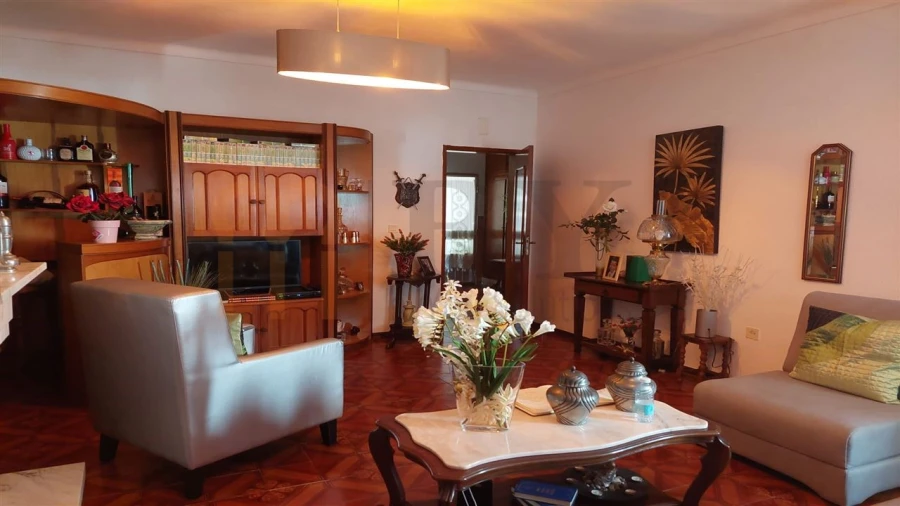 Moradia T7 para Venda em Entradas Foto 12