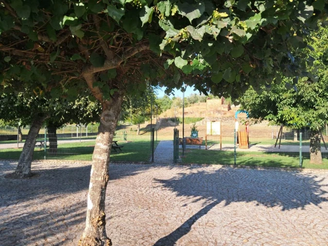 Quinta T2 para Venda em Dardavaz Foto 21