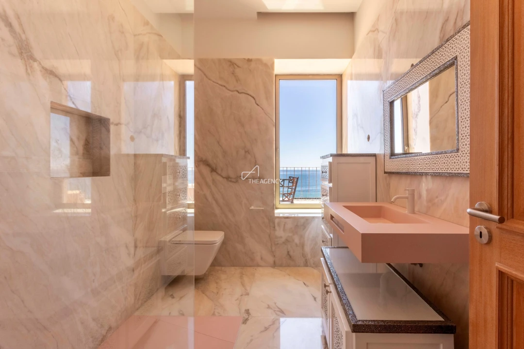 Moradia T7 para Venda em Lagos (São Sebastião e Santa Maria) Foto 26