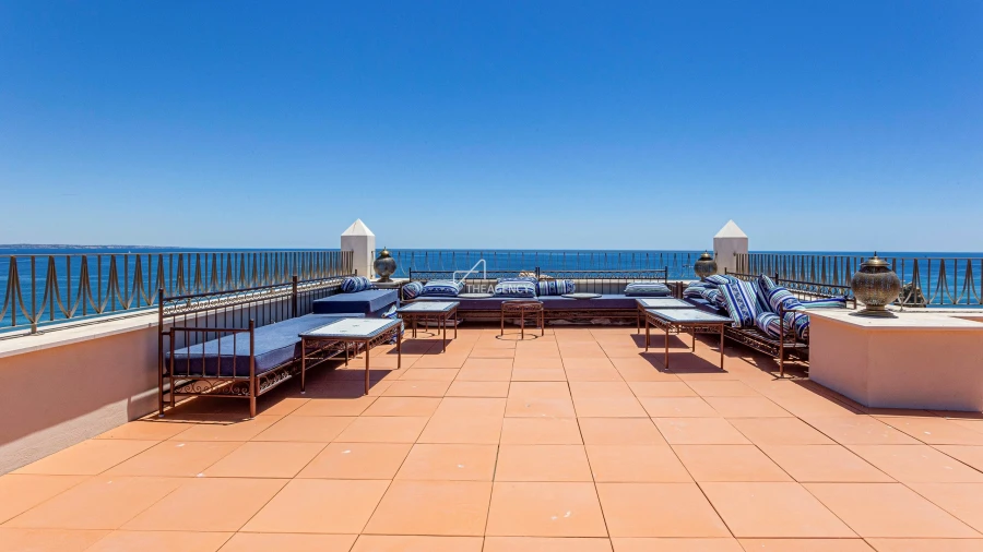 Moradia T7 para Venda em Lagos (São Sebastião e Santa Maria) Foto 36