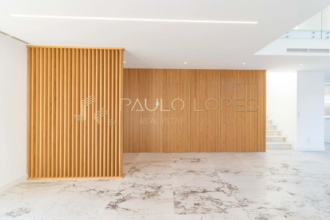 Moradia T4 para Venda em Cascais e Estoril Foto 27