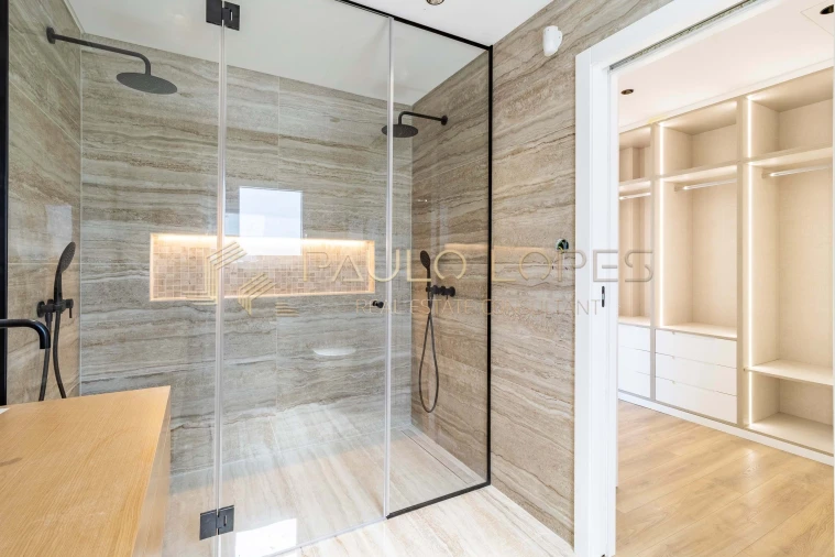 Moradia T4 para Venda em Cascais e Estoril Foto 16