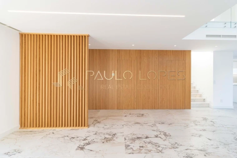 Moradia T4 para Venda em Cascais e Estoril Foto 27