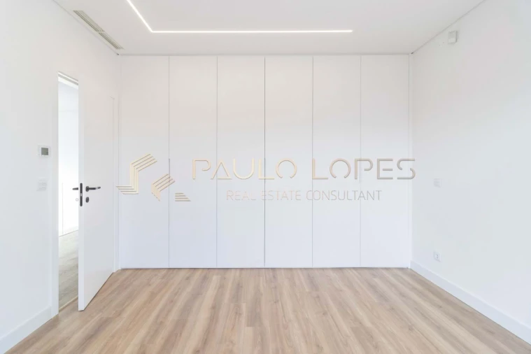 Moradia T4 para Venda em Cascais e Estoril Foto 24