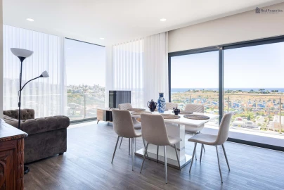 Apartamento T3 para Venda em Albufeira e Olhos de Água