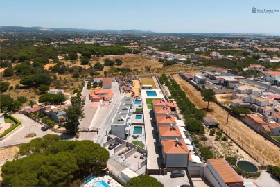 Moradia T3 para Venda em Albufeira e Olhos de Água