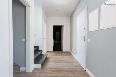 Moradia T3 para Venda em Albufeira e Olhos de Água