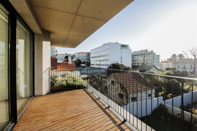 Apartamento T4 para Venda em Aldoar, Foz do Douro e Nevogilde