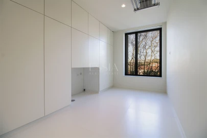 Apartamento T4 para Venda em Aldoar, Foz do Douro e Nevogilde