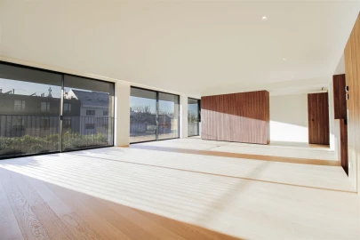 Apartamento T4 para Venda em Aldoar, Foz do Douro e Nevogilde