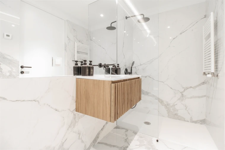 Apartamento T4 para Venda em Aldoar, Foz do Douro e Nevogilde Foto 23