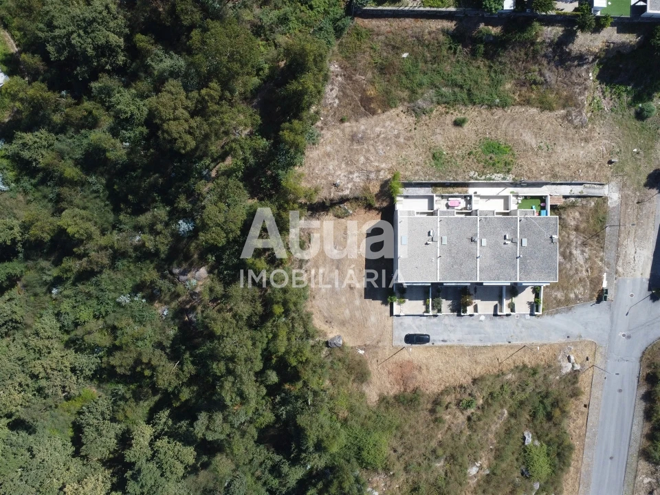 Terreno para Venda em Infias Foto 13