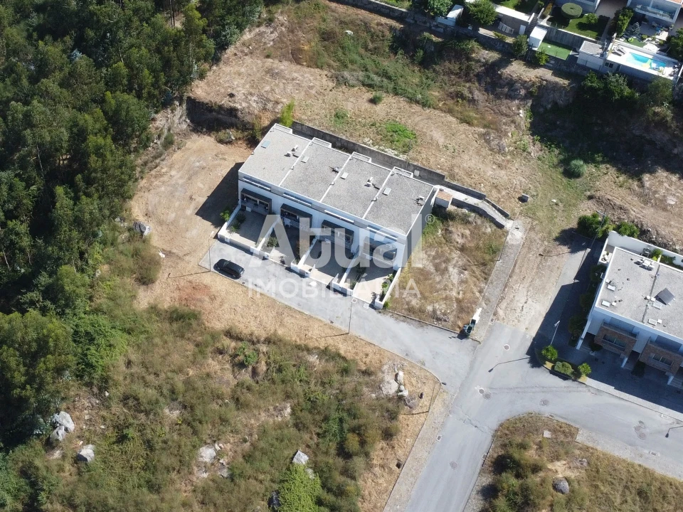 Terreno para Venda em Infias Foto 5