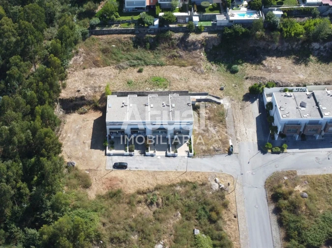 Terreno para Venda em Infias Foto 4