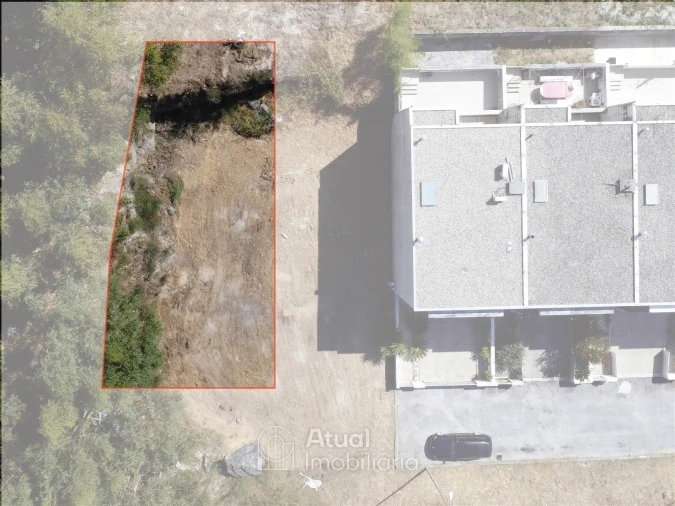 Terreno para Venda em Infias Foto 2