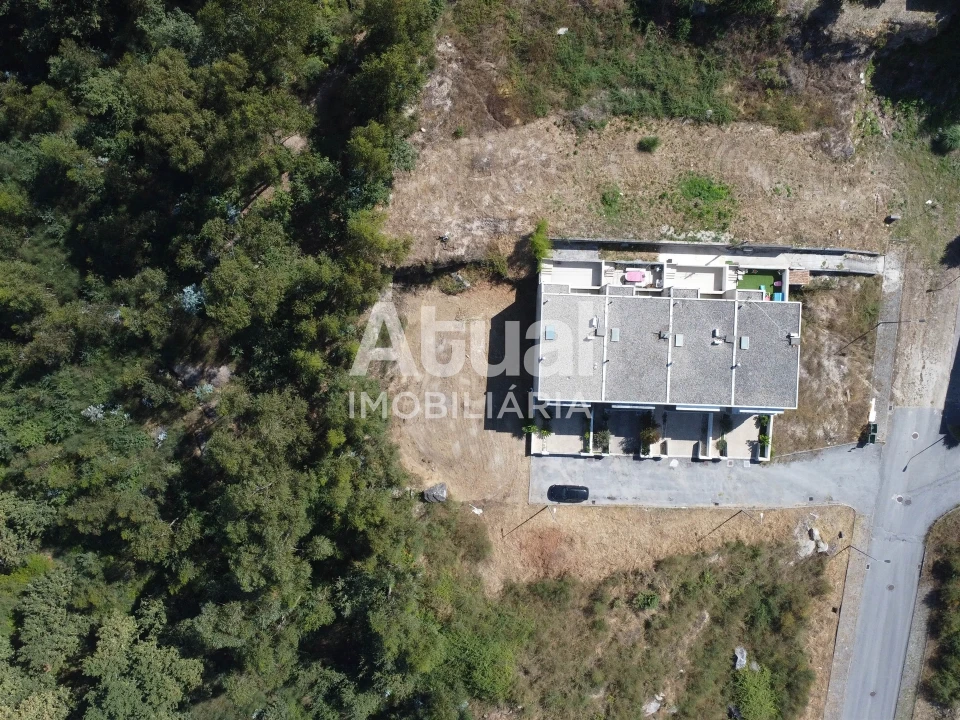 Terreno para Venda em Infias Foto 8