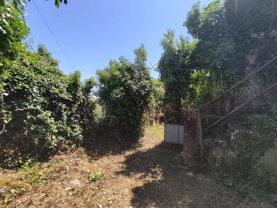 Moradia T3 para Venda em Castelo de Penalva Foto 5