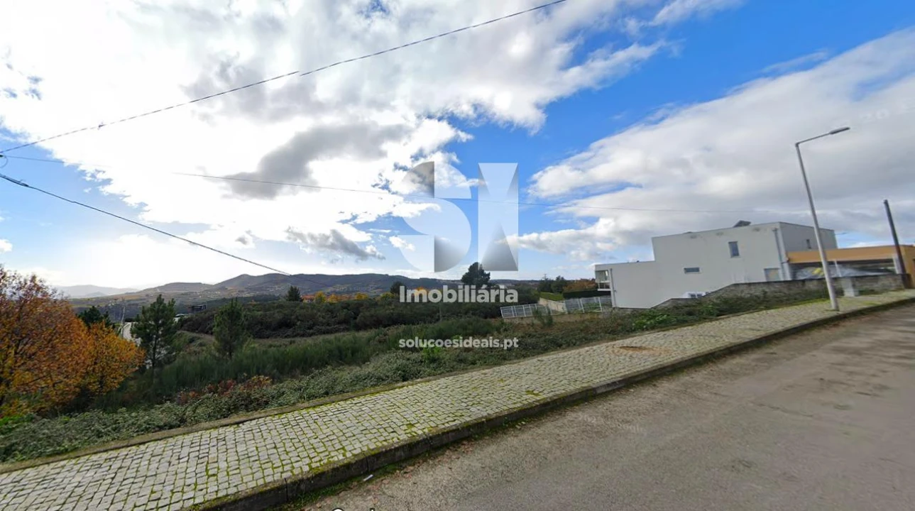 Terreno para Venda em Sabrosa Foto 9