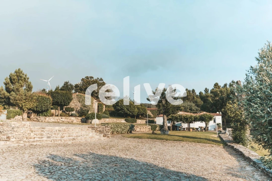 Quinta T10 para Venda em Leomil Foto 38