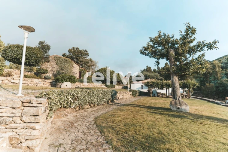 Quinta T10 para Venda em Leomil Foto 30