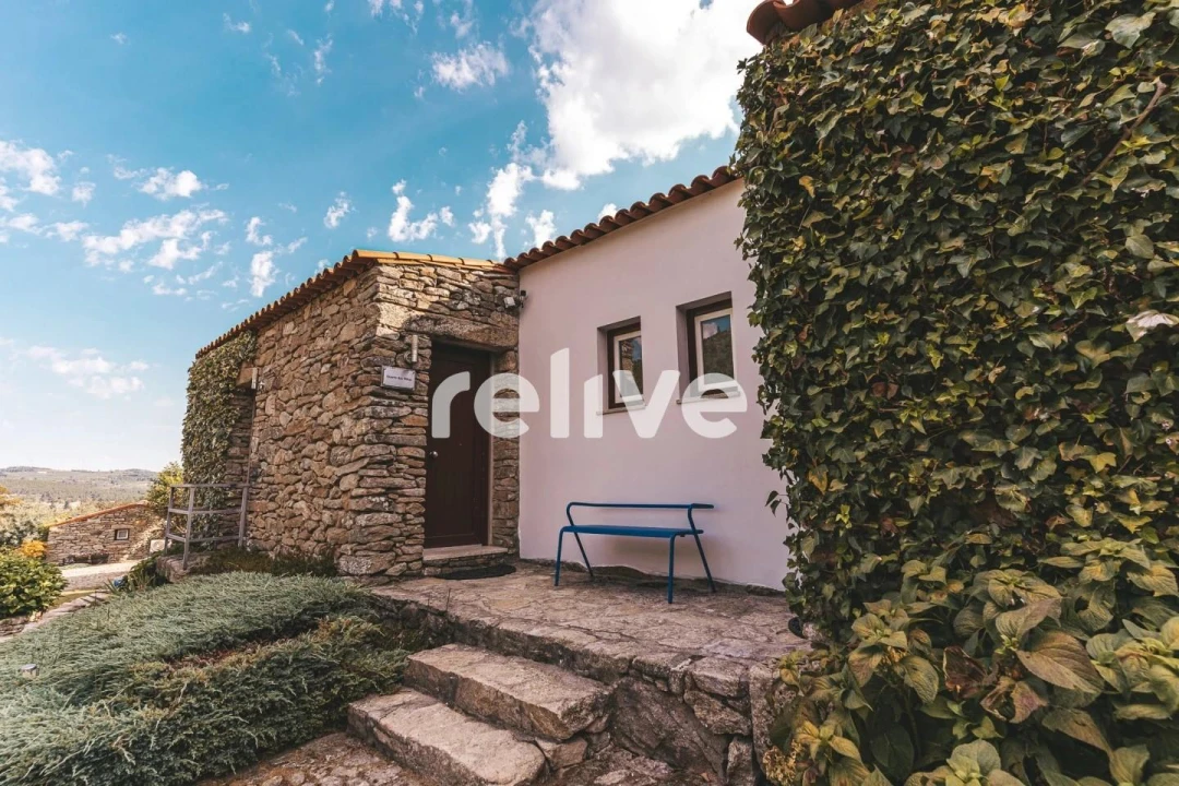 Quinta T10 para Venda em Leomil Foto 34