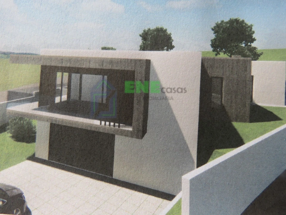 Terreno Misto para Venda em Freiria Foto 8