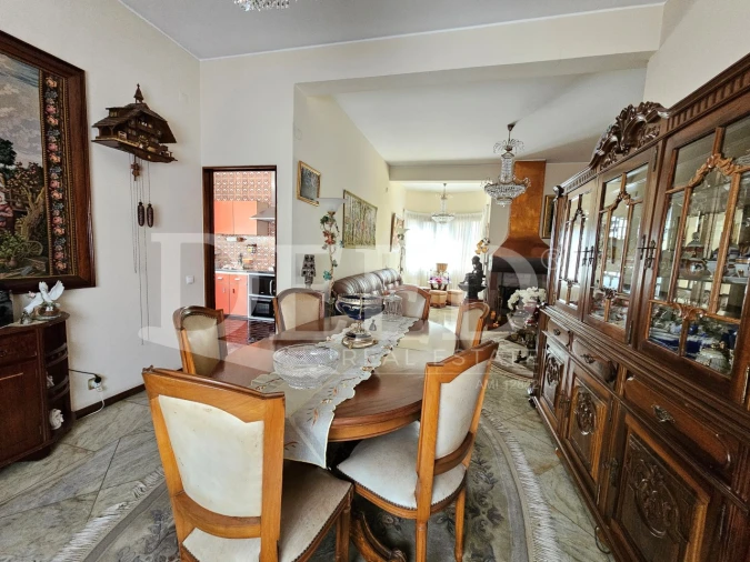 Moradia T3 para Venda em Funchal (Santa Maria Maior) Foto 4