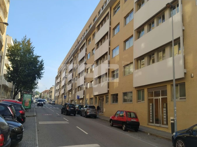 Terreno para Venda em Custóias, Leça do Balio e Guifões Foto 3