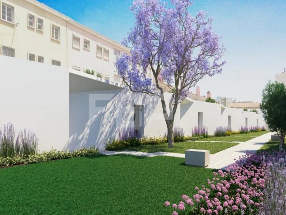 Apartamento T2 para Venda em Alvalade Foto 10