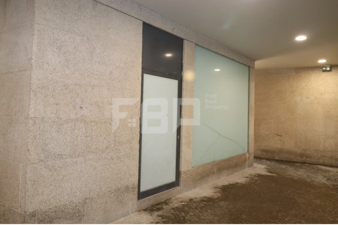 Loja para Venda em Matosinhos e Leça da Palmeira Foto 4