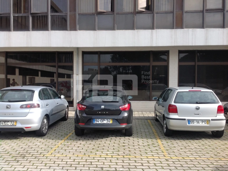 Loja para Venda em Perafita, Lavra e Santa Cruz do Bispo Foto 1