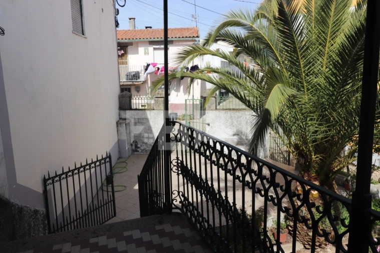 Quinta T5 para Venda em São João da Pesqueira e Várzea de Trevões Foto 6