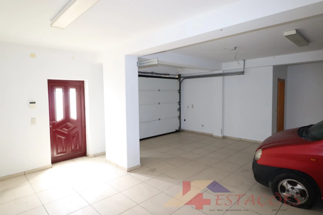 Moradia T4 para Venda em Pombal Foto 44