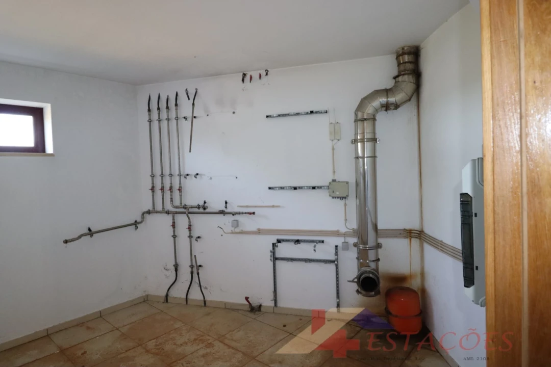Moradia T4 para Venda em Pombal Foto 46