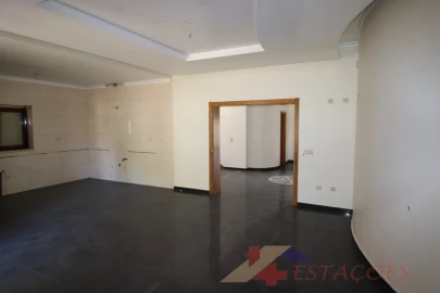 Moradia T4 para Venda em Pombal