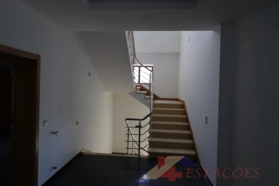 Moradia T4 para Venda em Pombal