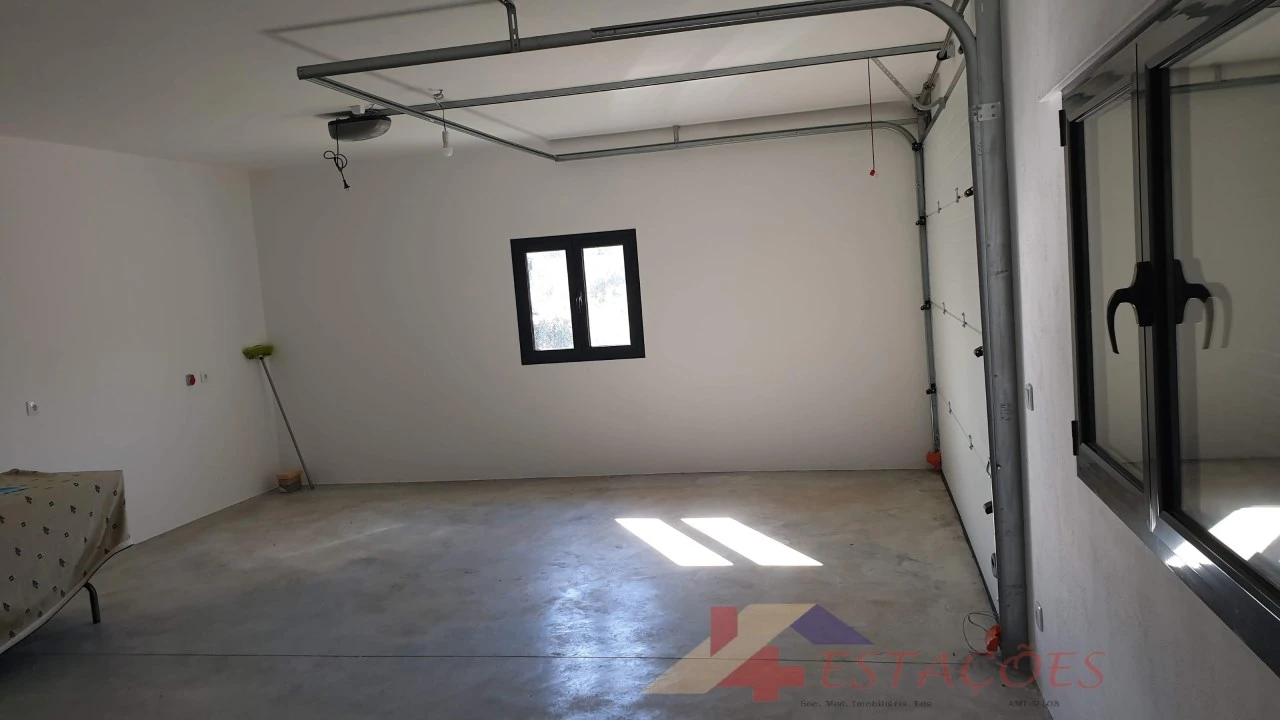 Moradia T4 para Venda em Pombal Foto 41