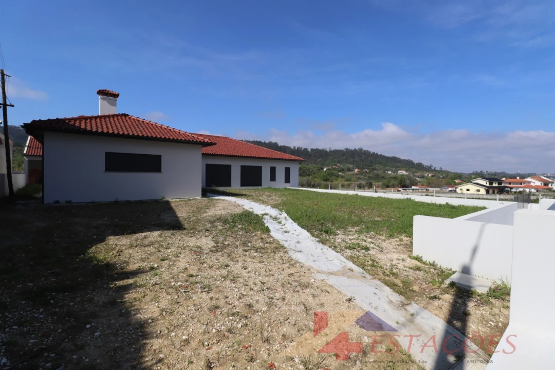 Moradia T4 para Venda em Pombal Foto 5
