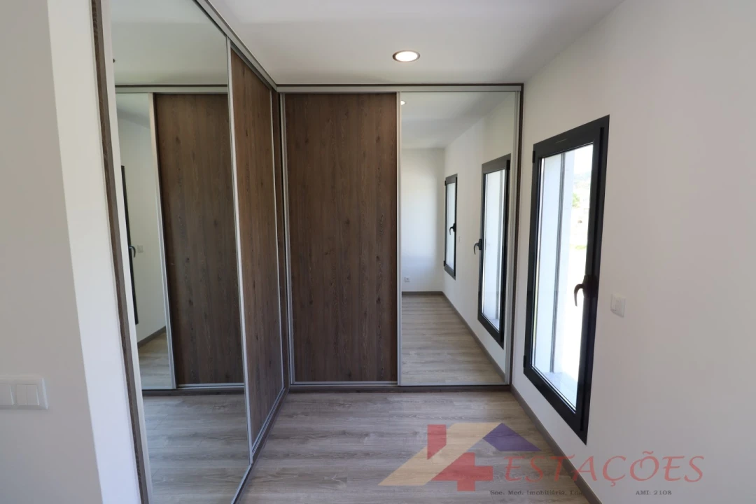 Moradia T4 para Venda em Pombal Foto 27