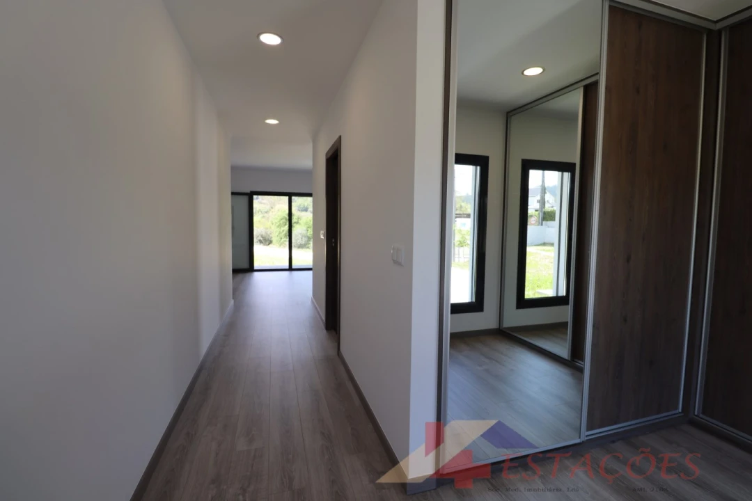 Moradia T4 para Venda em Pombal Foto 28