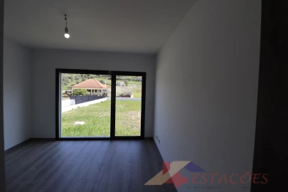 Moradia T4 para Venda em Pombal
