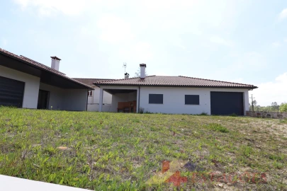 Moradia T4 para Venda em Pombal