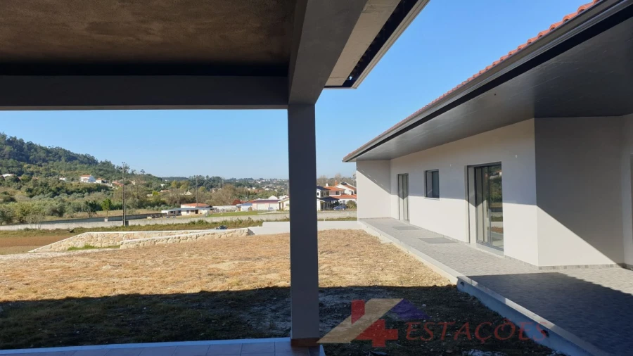 Moradia T4 para Venda em Pombal Foto 15