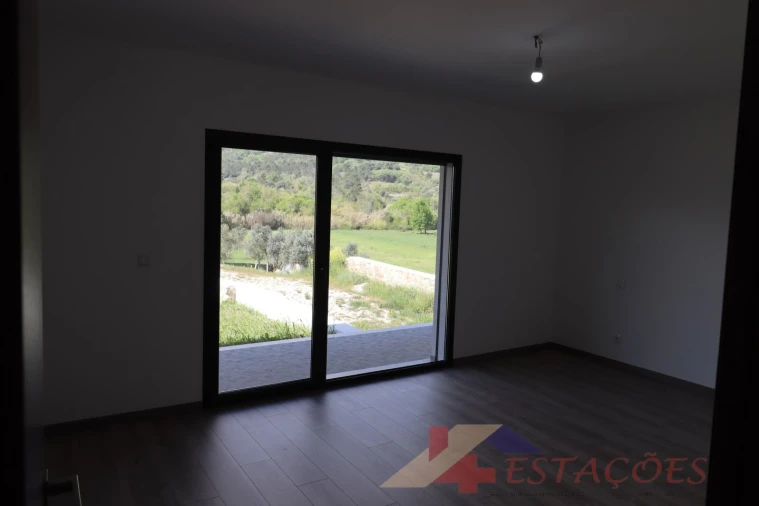 Moradia T4 para Venda em Pombal Foto 21