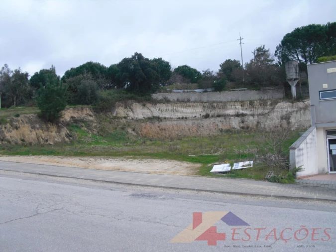 Terreno para Venda em Louriçal Foto 2