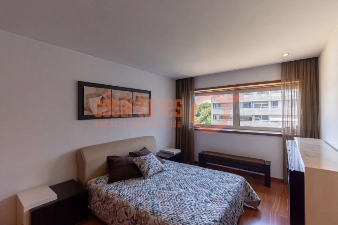 Apartamento T3 para Venda em Arcozelo Foto 10