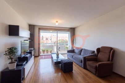 Apartamento T3 para Venda em Arcozelo