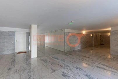 Apartamento T3 para Venda em Arcozelo